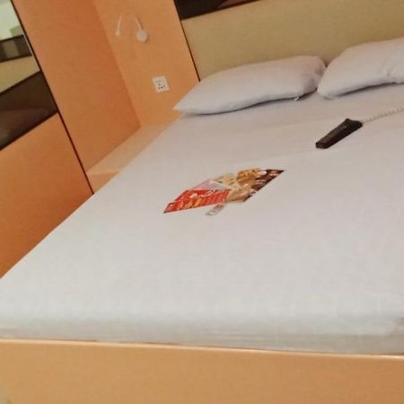 Hotel Sogo Buendia Pasay Eksteriør bilde