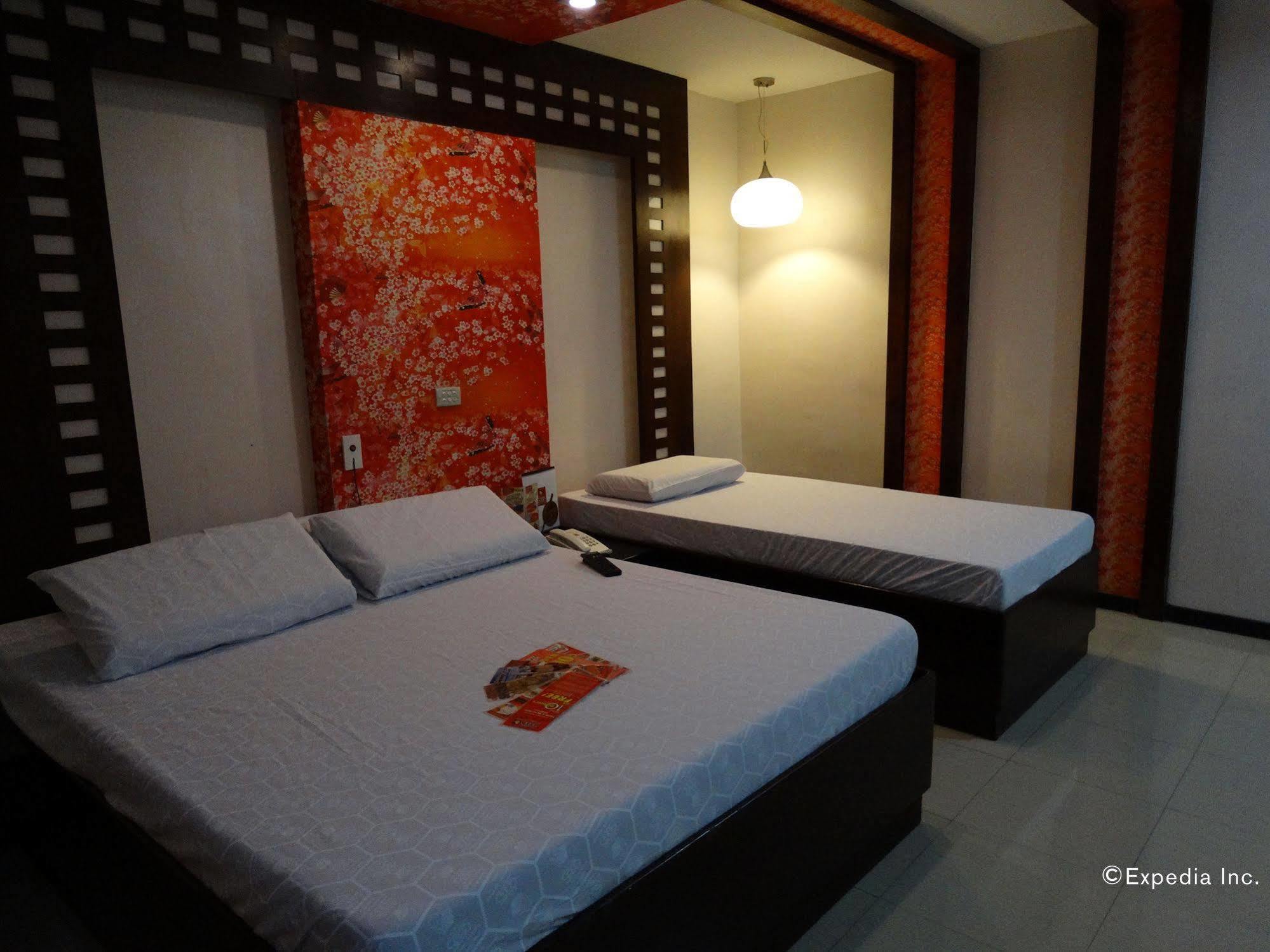 Hotel Sogo Buendia Pasay Eksteriør bilde