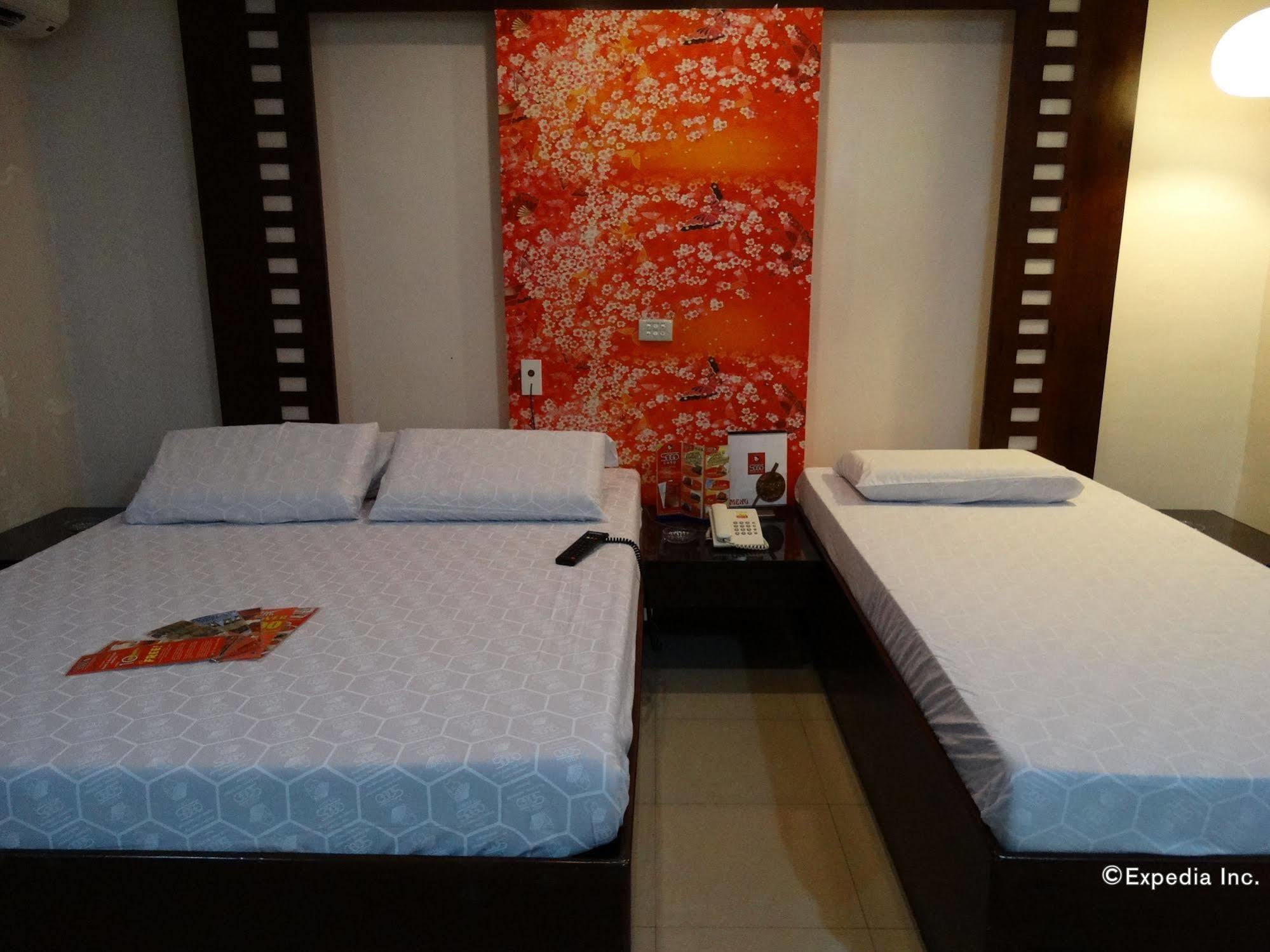 Hotel Sogo Buendia Pasay Eksteriør bilde